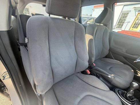 Used 2013 Honda Fit image 27