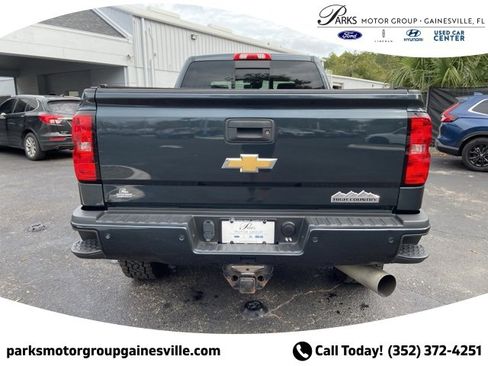 Used 2017 Chevrolet Silverado 2500 High Country w/ Duramax Plus Package image 5