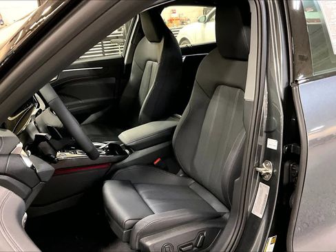 New 2026 Audi A6 Premium Plus AWD/4WD image 9