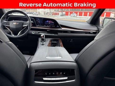 Used 2024 Cadillac Escalade Premium Luxury image 24