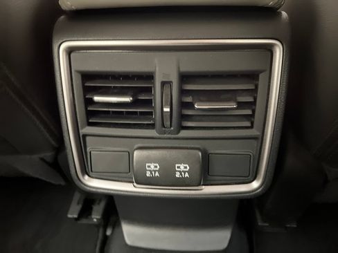 Used 2023 Subaru Forester Limited AWD/4WD image 46