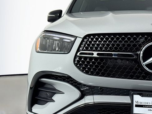 New 2026 Mercedes-Benz GLE 580 4MATIC image 13