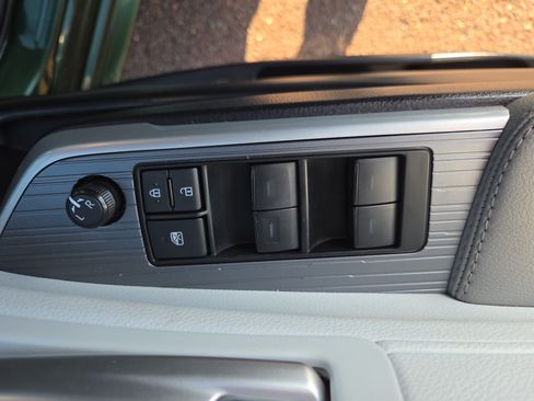Certified 2026 Toyota Sienna XLE AWD/4WD image 27