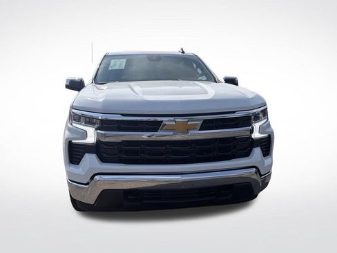 Used 2024 Chevrolet Silverado 1500 LT AWD/4WD image 9