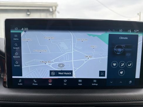 Used 2022 Lincoln Nautilus Reserve image 25