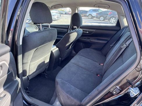 Used 2015 Nissan Altima 2.5 S w/ Power Driver Seat Package FWD image 5