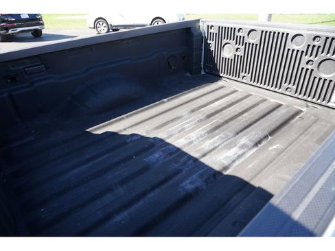 Used 2024 Nissan Frontier S w/ S Utility Package image 26