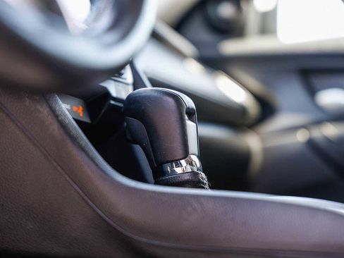 Used 2019 Honda Civic Touring image 33