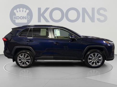 Used 2024 Toyota RAV4 XLE Premium w/ Weather Package AWD/4WD image 5