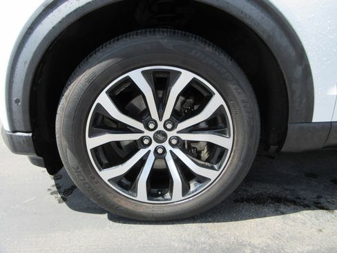 Used 2020 Ford Explorer ST w/ Premium Technology Package image 18