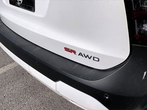 New 2026 Nissan Kicks SR w/ SR Premium Package image 9