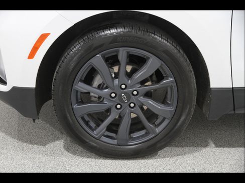 Certified 2024 Chevrolet Equinox RS FWD image 21