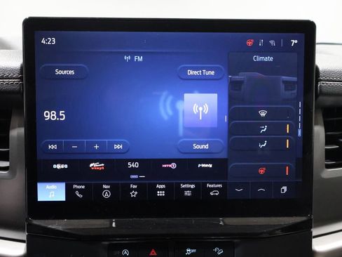 Used 2024 Ford Expedition XLT image 31