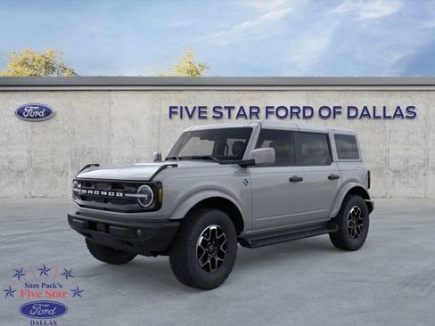 New 2026 Ford Bronco Outer Banks AWD/4WD image 1