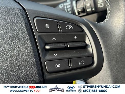 Certified 2023 Hyundai Venue SEL w/ Cargo Package image 27