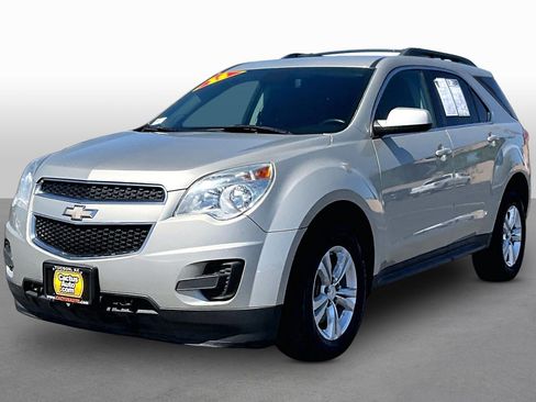 Used 2015 Chevrolet Equinox LT FWD image 1