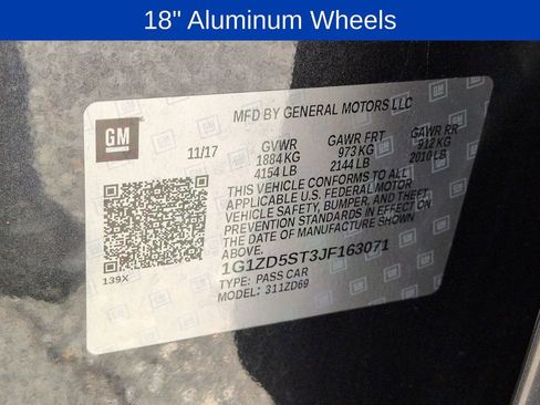 Certified 2018 Chevrolet Malibu LT w/ Leather Package image 29