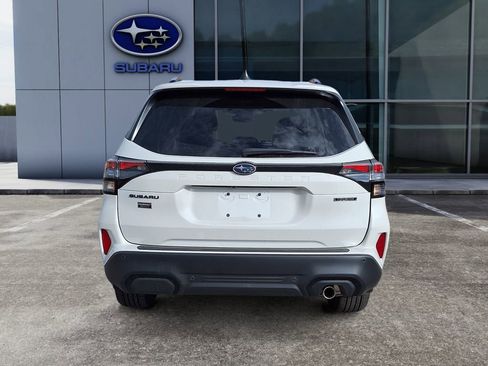 Used 2026 Subaru Forester Touring w/ Touring Package image 5