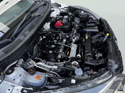 Used 2024 Nissan Kicks SR FWD image 57