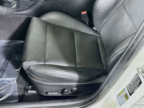 Used 2019 Kia Stinger RWD image 23