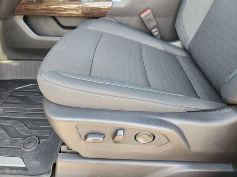 New 2026 GMC Sierra 1500 Elevation image 29