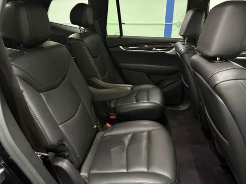 Used 2022 Cadillac XT6 Sport image 15