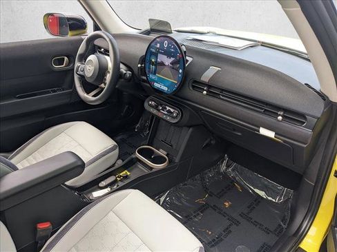 Certified 2025 MINI Cooper S image 20