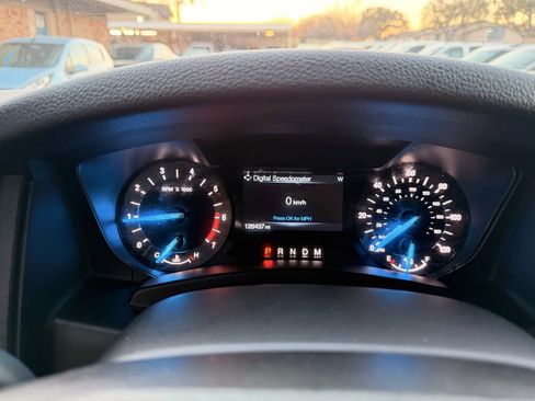 Used 2015 Ford Expedition XLT w/ Equipment Group 201A image 39