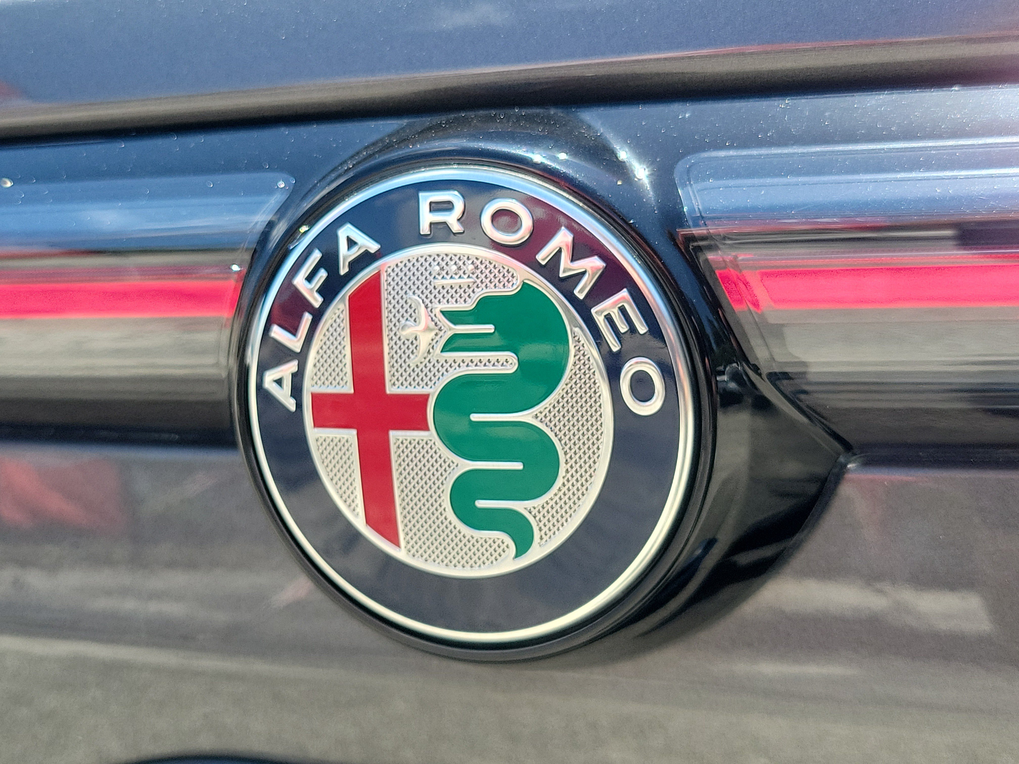 Used 2024 Alfa Romeo Tonale Ti AWD/4WD image 6