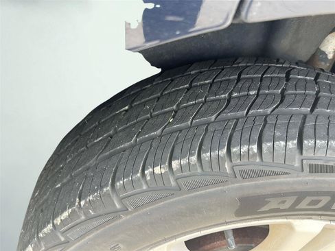 Used 2017 Chevrolet Equinox LS FWD image 14