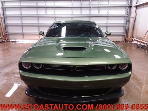Used 2019 Dodge Challenger R/T image 7