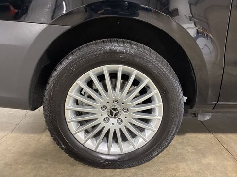 Used 2023 Mercedes-Benz Metris Passenger image 24