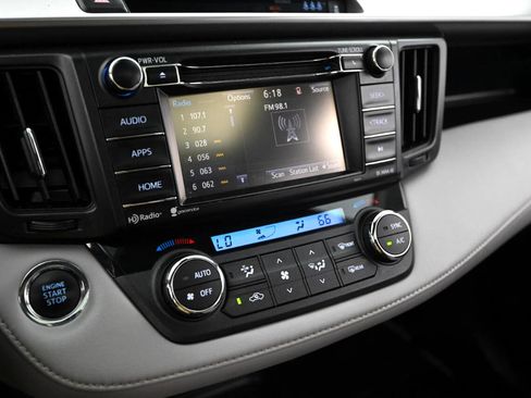 Used 2017 Toyota RAV4 XLE image 29