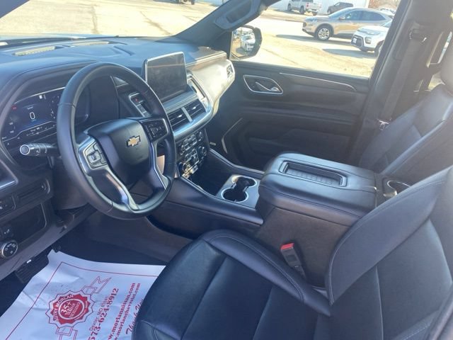 Used 2023 Chevrolet Suburban LT AWD/4WD image 16