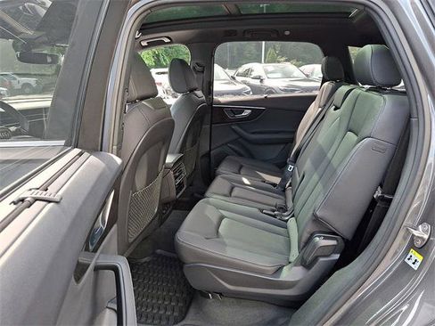 Certified 2025 Audi Q7 3.0T Premium Plus w/ Premium Plus Package AWD/4WD image 11