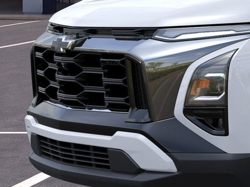 New 2026 Chevrolet Equinox ACTIV w/ Convenience Package III FWD image 13