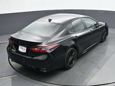 Used 2022 Toyota Camry SE AWD/4WD image 21