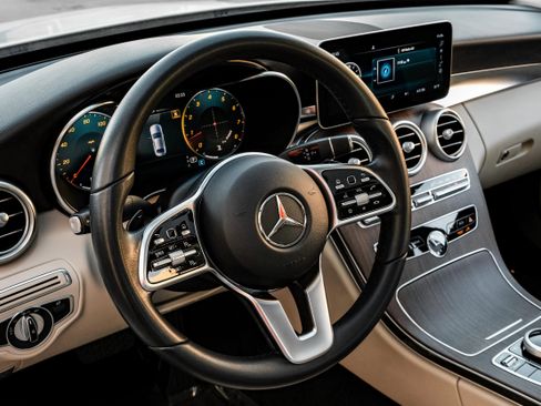 Used 2021 Mercedes-Benz C 300 Sedan image 15