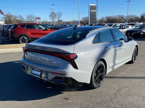 Used 2025 Toyota Tacoma TRD Off-Road image 7