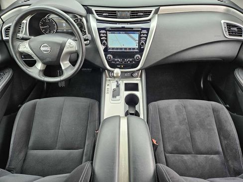 Used 2018 Nissan Murano SV image 24