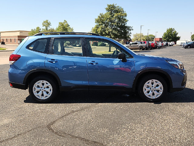 Used 2021 Subaru Forester AWD/4WD image 5