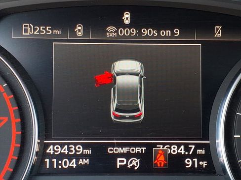 Used 2023 Audi Q5 2.0T Premium image 29