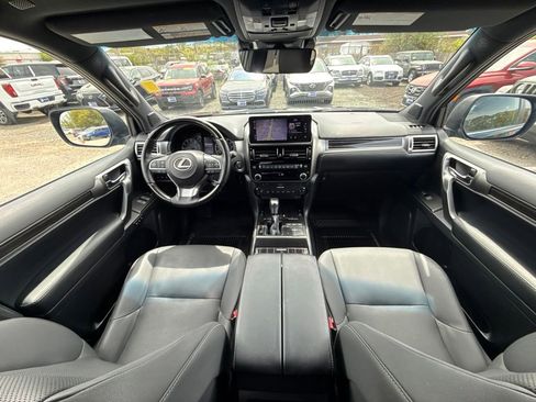 Used 2023 Lexus GX 460 Premium w/ Premium Package AWD/4WD image 25