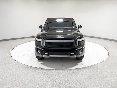 Used 2024 Rivian R1S Adventure AWD/4WD image 31