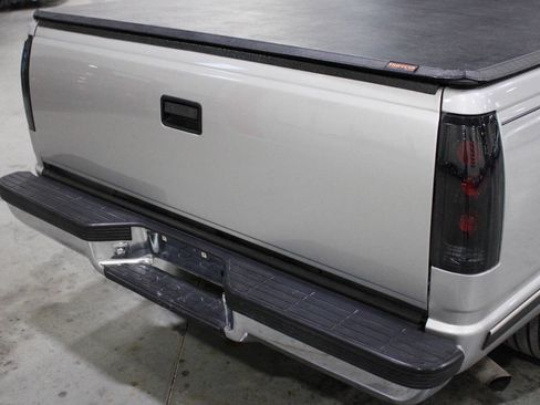 Used 1996 Chevrolet Silverado 1500 2WD Regular Cab image 21