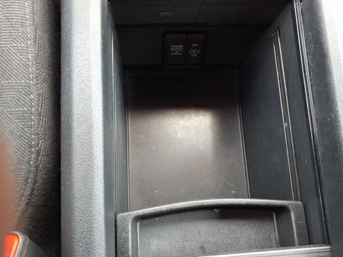 Used 2022 Honda Pilot Sport image 15