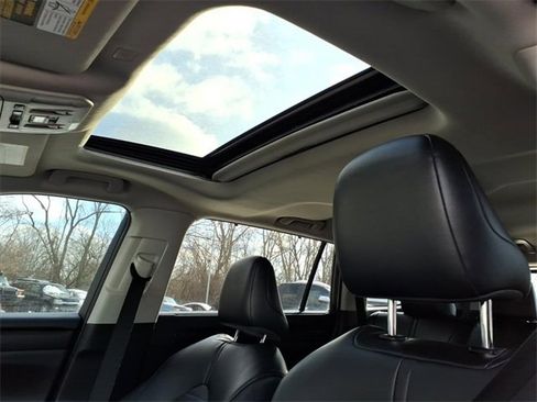 Certified 2022 Toyota Highlander XLE image 16