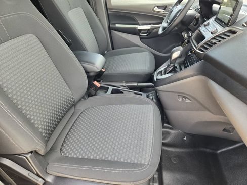 Used 2023 Ford Transit Connect XLT FWD image 14