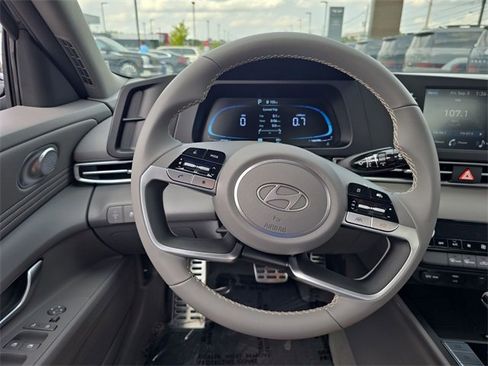 New 2025 Hyundai Elantra Sport image 14