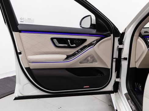 Certified 2023 Mercedes-Benz S 580 4MATIC Sedan image 5